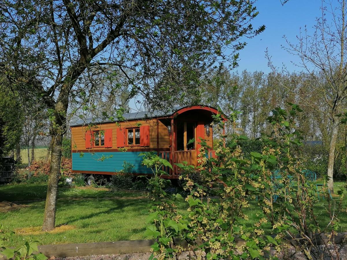 Hotel Roulotte Gabi Rouville  Zewnętrze zdjęcie